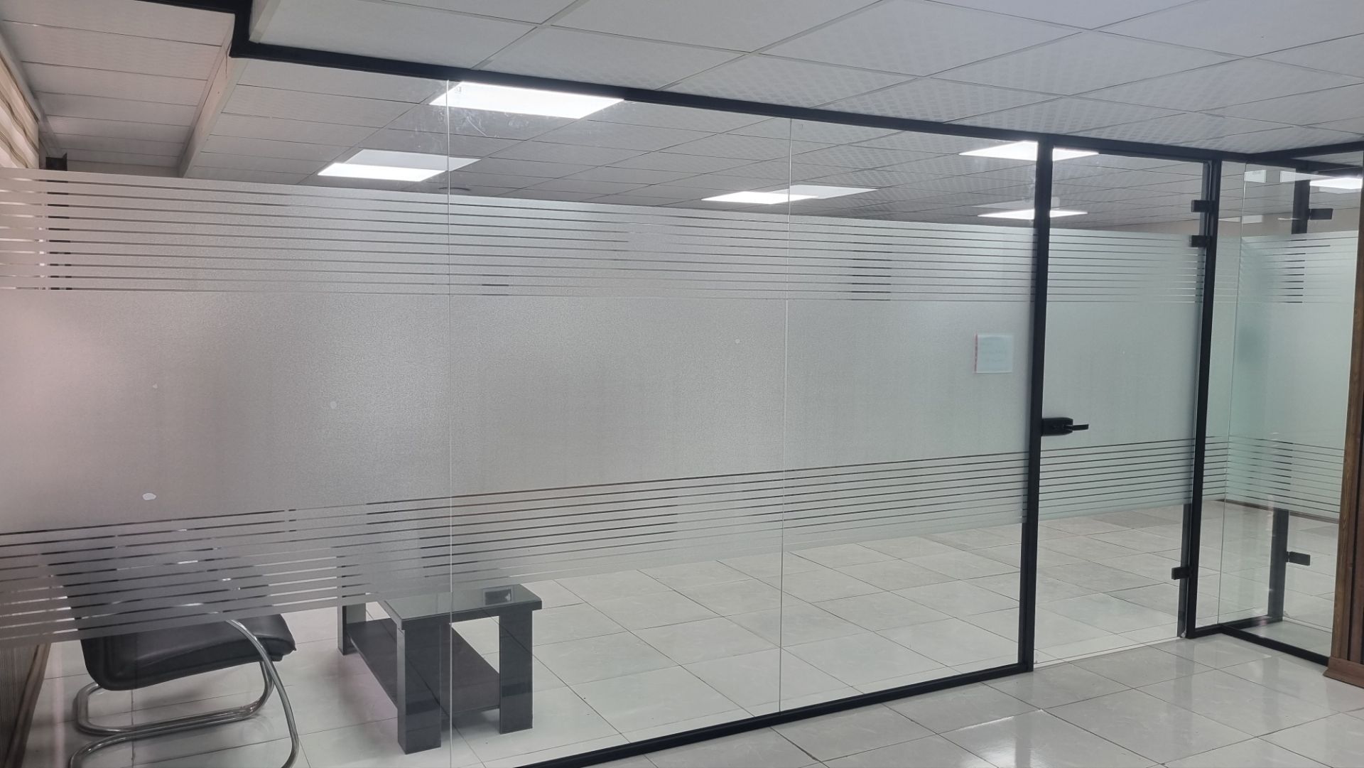 پارتیشن شیشه ای